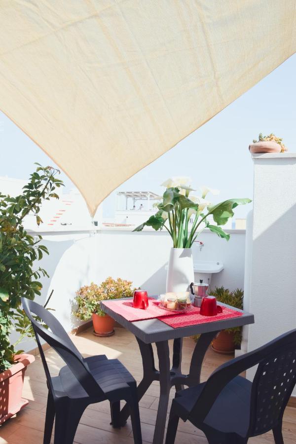 Casa Viola -Locazione Breve Apartment โปลีญาโนอามาเร ภายนอก รูปภาพ