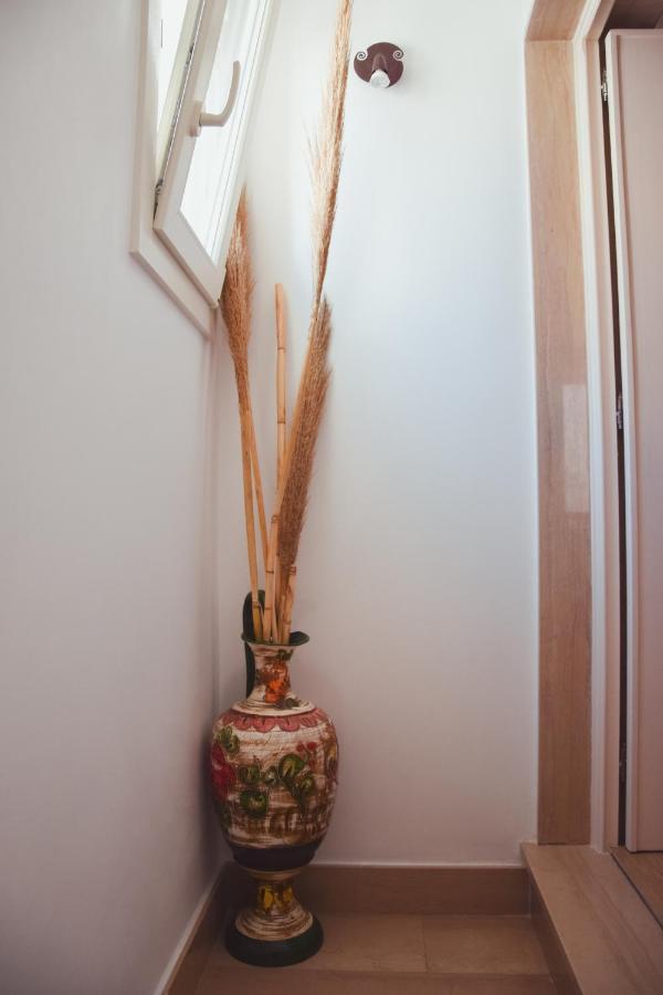 Casa Viola -Locazione Breve Apartment โปลีญาโนอามาเร ภายนอก รูปภาพ