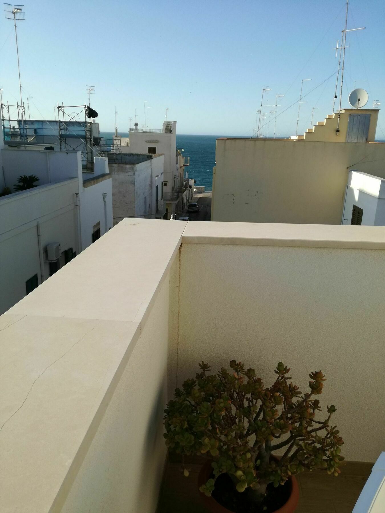 Casa Viola -Locazione Breve Apartment โปลีญาโนอามาเร ภายนอก รูปภาพ